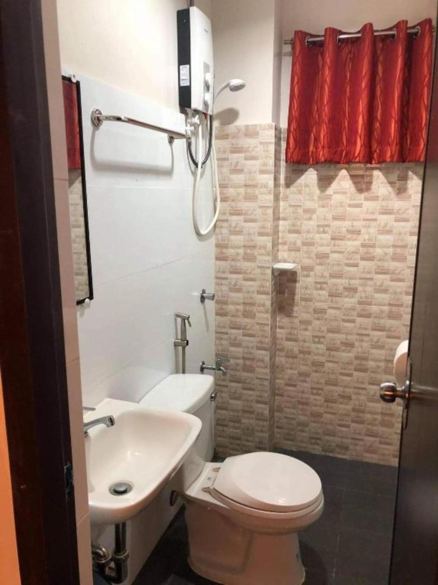 Reddoorz At Sta Cruz Naga City Εξωτερικό φωτογραφία